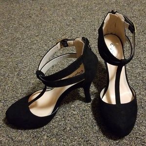 Black Strappy Heels, size 6